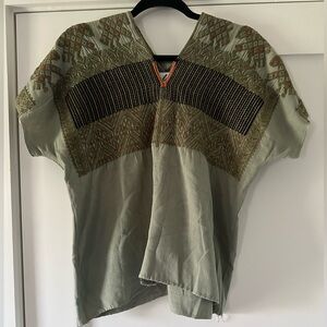 Arloom Huipil top